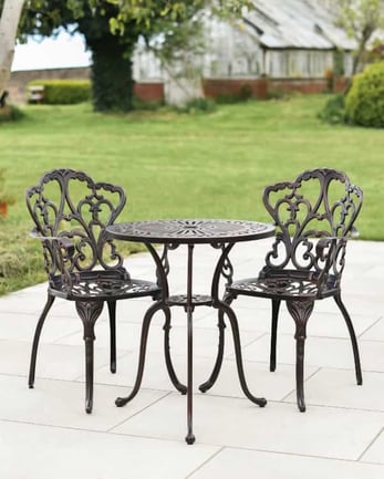 WROUGHT IRON BISTRO SET